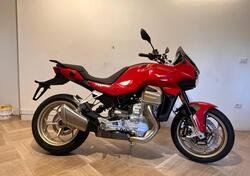 Moto Guzzi V100 Mandello (2023 - 24) nuova