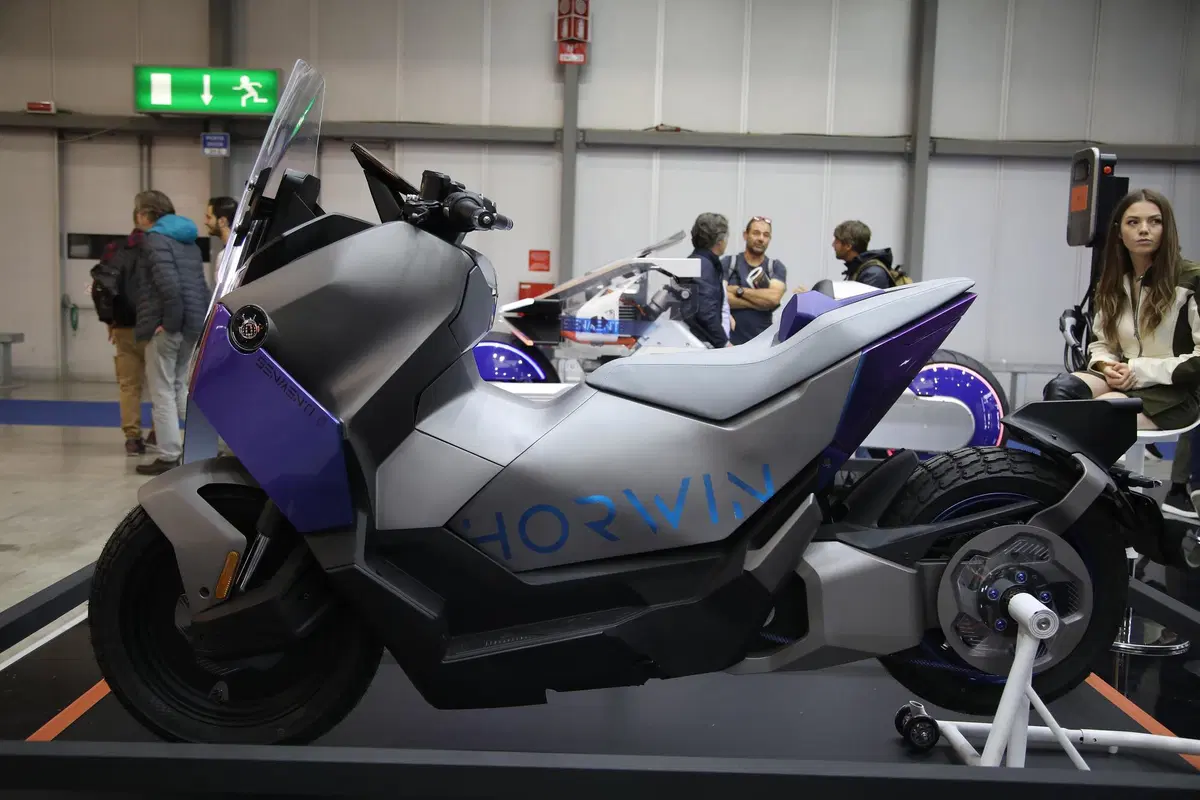 EICMA 2022, le novità. Horwin Senmenti [VIDEO] (16)