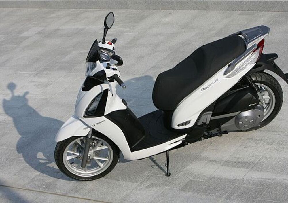 Kymco People 300i GT ABS (2010 - 17) (5)