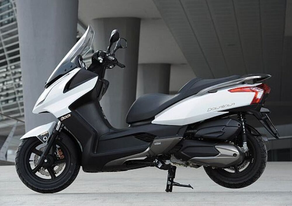 Kymco Downtown 300i ABS (2009 - 17) (2)