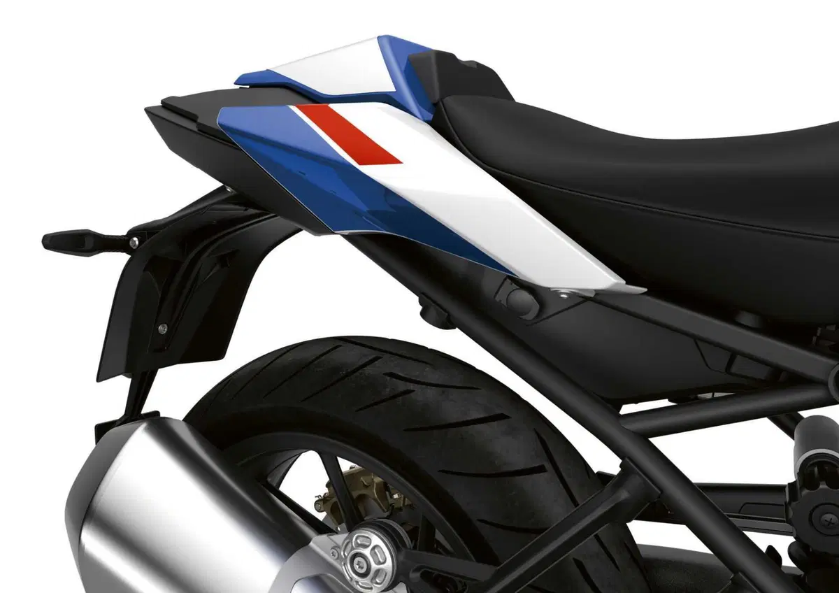 BMW R1250RS: presentata la versione 2023 (12)
