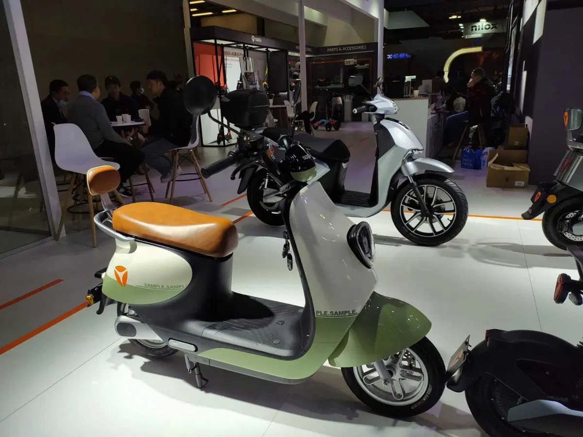 EICMA  2022, le novità Yadea (11)
