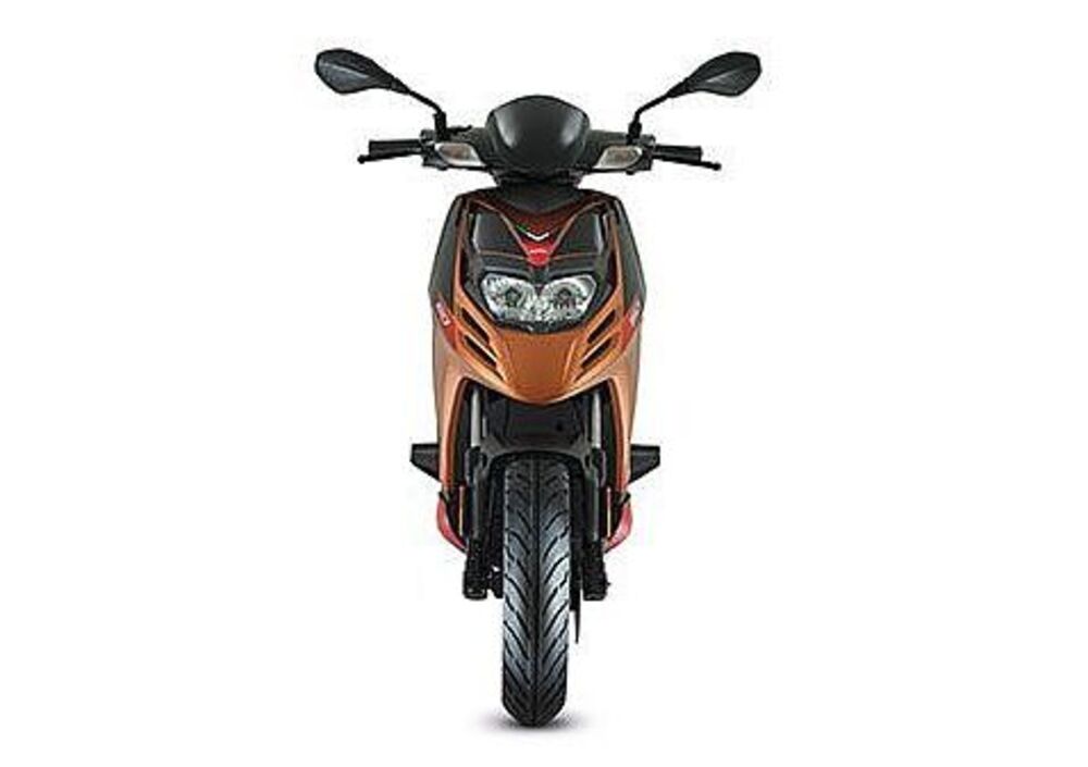 Aprilia SR 50 Motard (2012 - 13) (3)