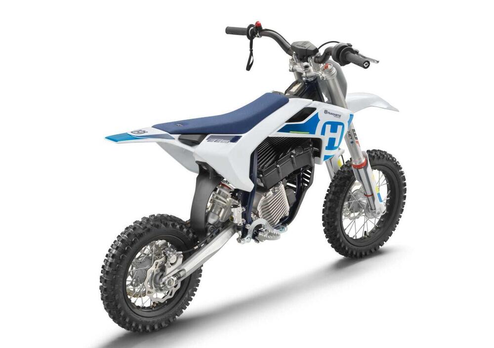 Husqvarna EE 5 (2023 - 25) (3)