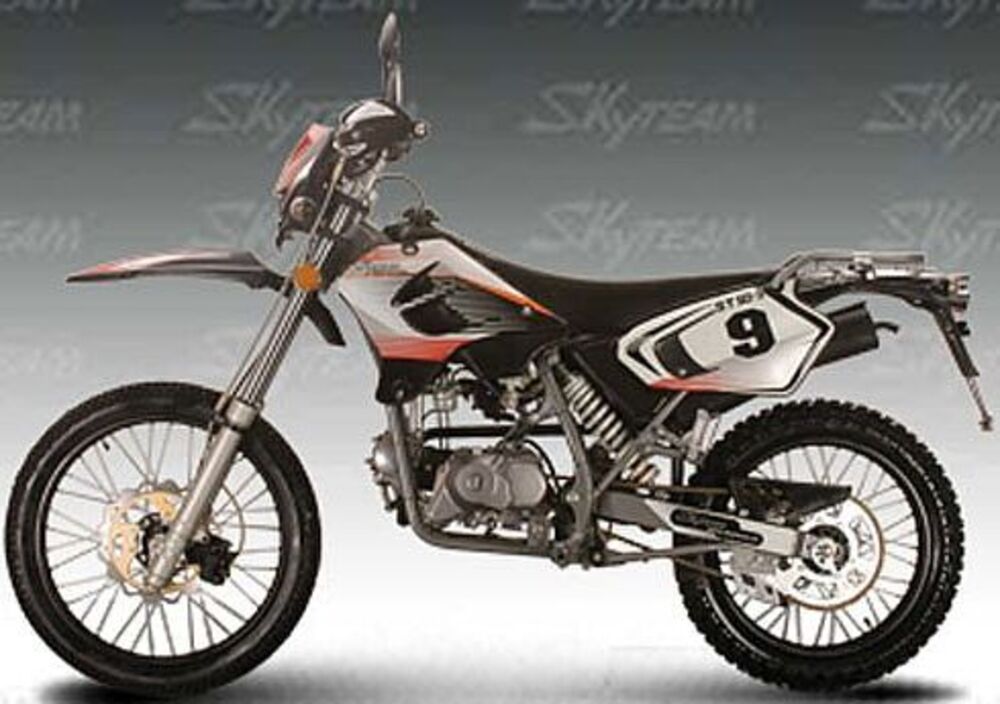 Sky Team Trail Road 250 TR (2)