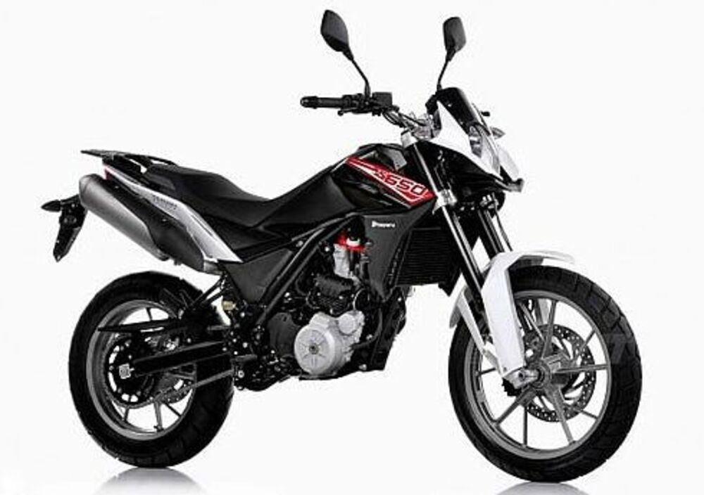 Husqvarna TR 650 Strada ABS (2012 - 13)