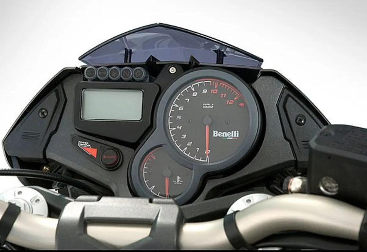 Benelli TNT 1130 TNT 1130 Century Racer (2012 - 13) (3)
