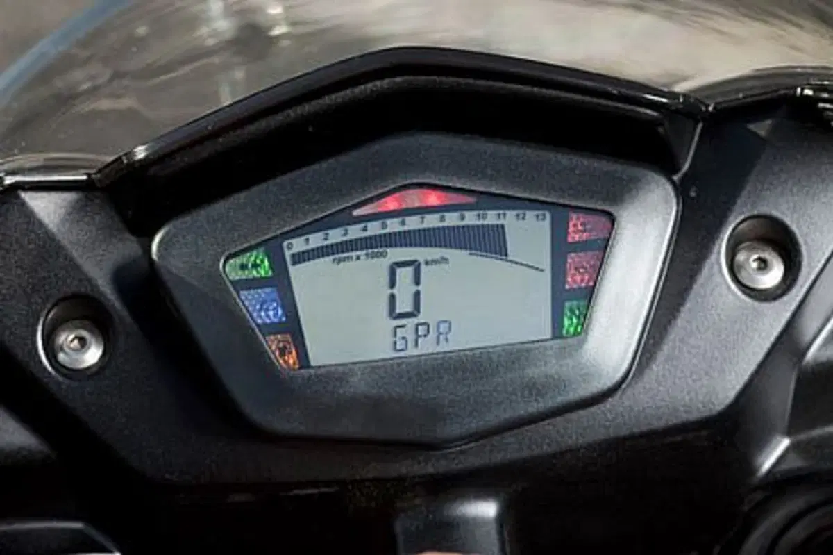 Derbi GPR 125 GPR 125 4t 4v (2009 - 15) (9)