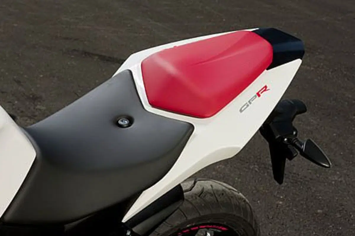 Derbi GPR 125 GPR 125 4t 4v (2009 - 15) (11)