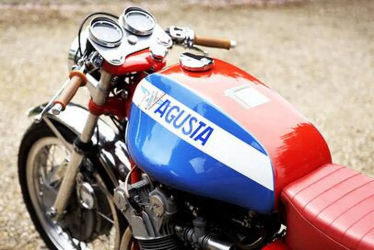 MV Agusta 921 S, concept d'autore [VIDEO e GALLERY] (2)