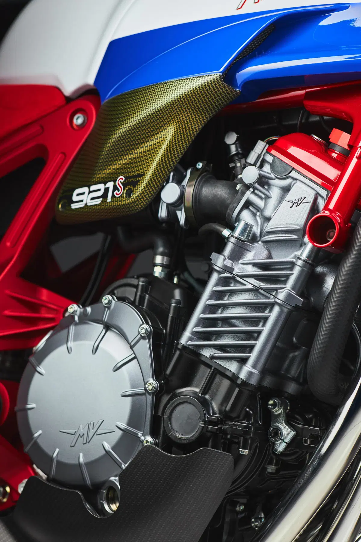 MV Agusta 921 S, concept d'autore [VIDEO e GALLERY] (8)