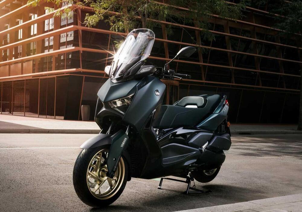 Yamaha X-Max 300 Tech Max (2021 - 24) (5)