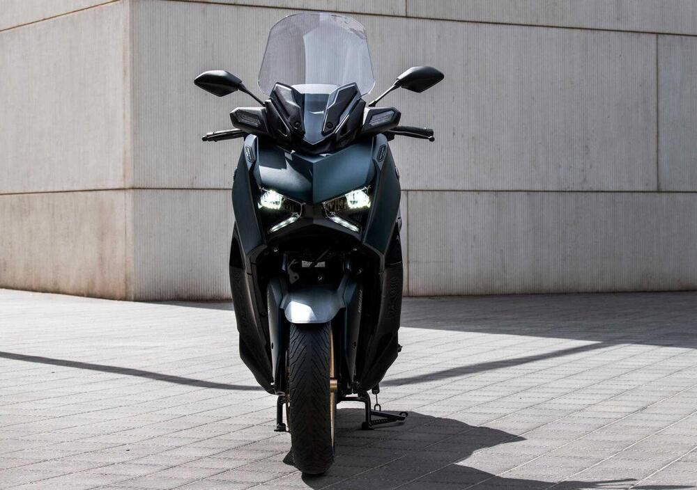 Yamaha X-Max 300 Tech Max (2021 - 24) (4)