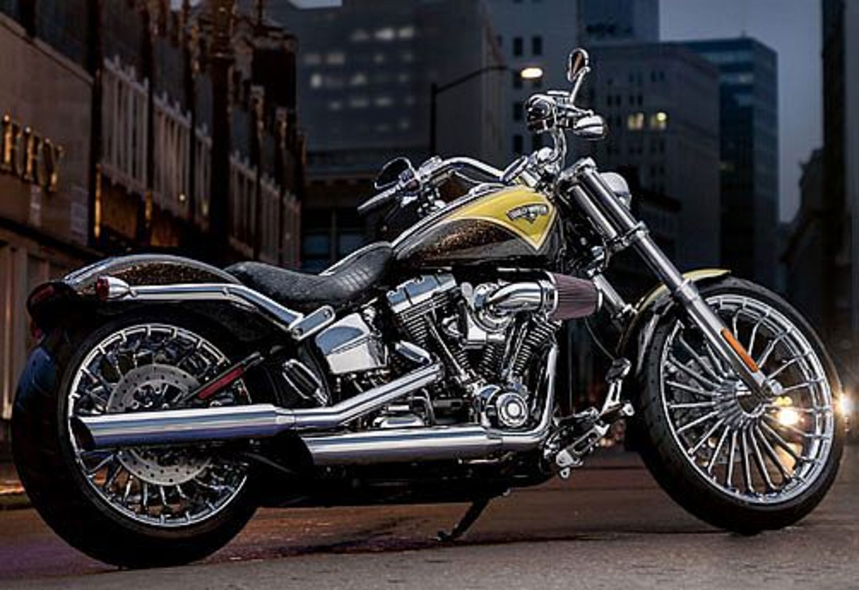 Harley-Davidson CVO - Custom Vehicle Operations 1800 Breakout (2012 - 14) - FXSBSE