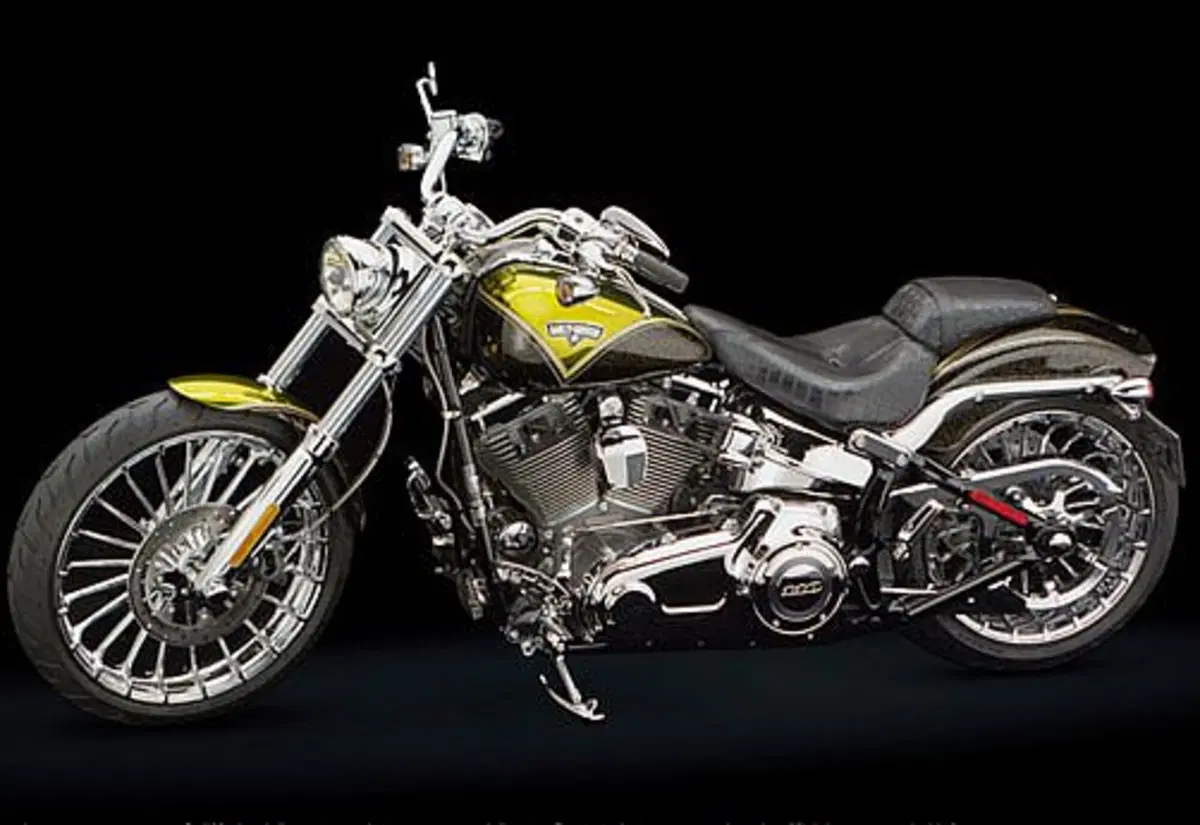 Harley-Davidson CVO - Custom Vehicle Operations 1800 Breakout (2012 - 14) - FXSBSE (6)