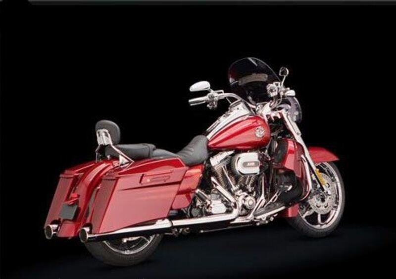 Harley-Davidson CVO - Custom Vehicle Operations 1800 Road King (2012 - 13) - FLHRSE (12)