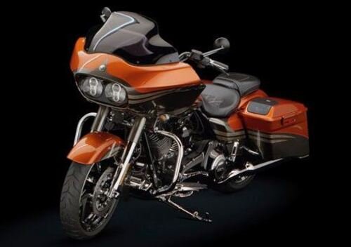 Harley-Davidson 1800 Road Glide Custom (2013) - FLTRXSE
