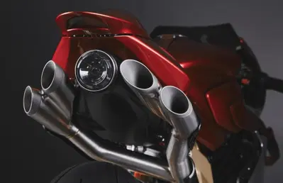 MV Agusta Superveloce 1000 Serie Oro [VIDEO e GALLERY]