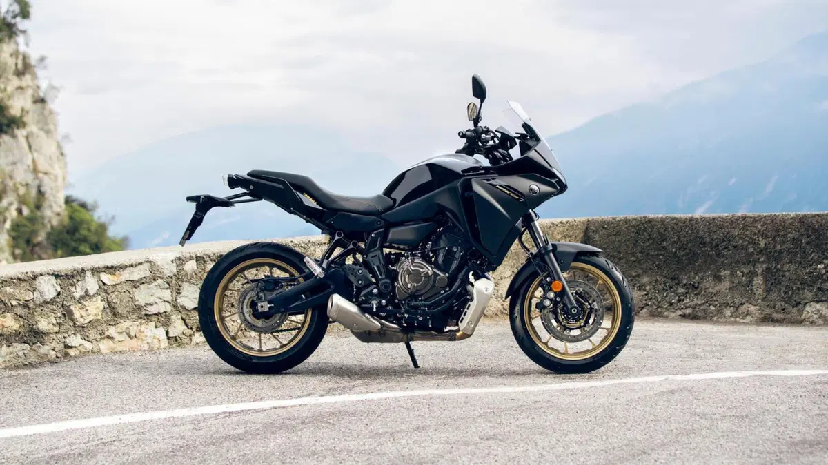 Ecco le nuove - ed evolute - Yamaha Tracer 7 e Tracer 7 GT 2023 (5)