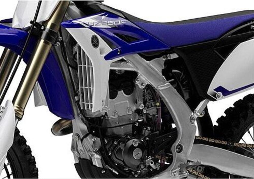 Yamaha YZ 250 F (2013) (5)