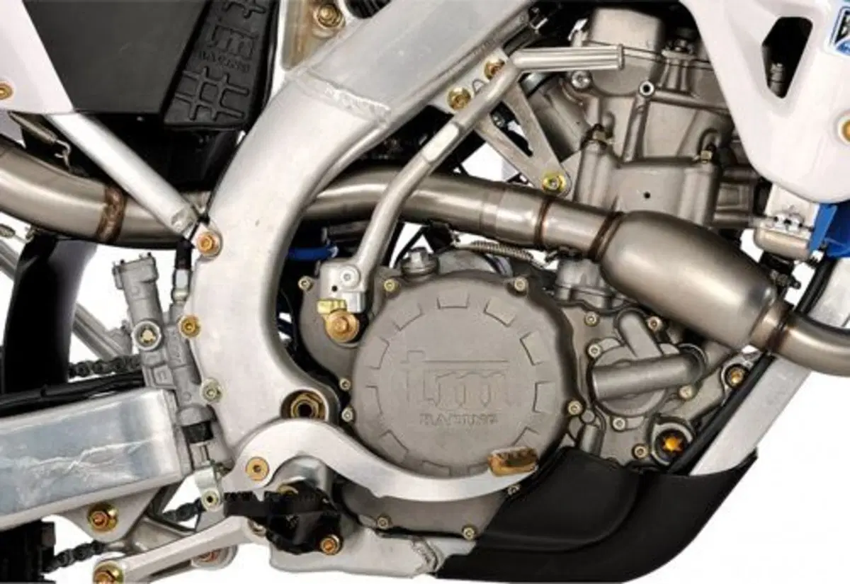 Tm Moto EN 250 F EN 250 Fi ES (2013) (5)