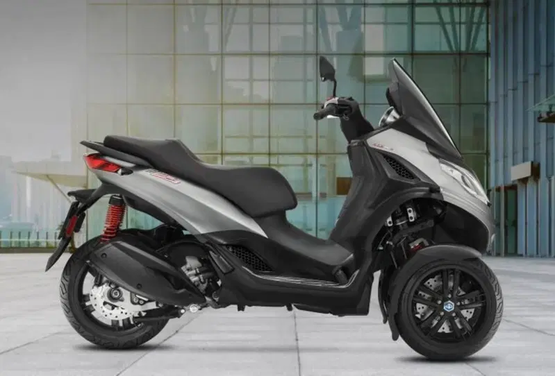 Piaggio MP3 300 ABS Hpe (2021 - 24) (5)