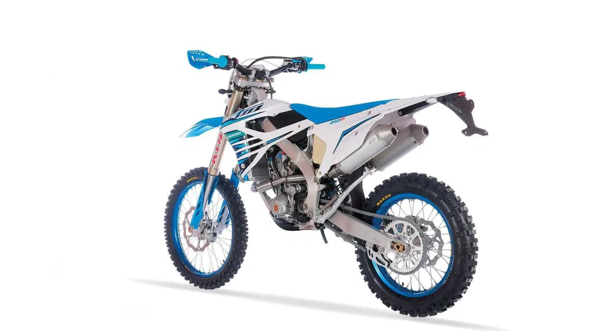 Tm Moto EN 250 F EN 250 ES Fi 4T (2023) (4)