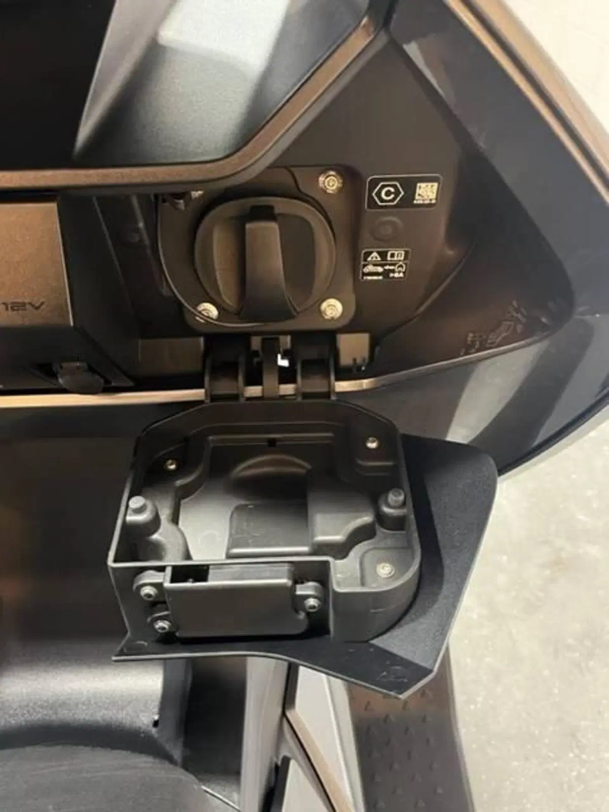 Bmw CE 04 (2021 - 25) (12)
