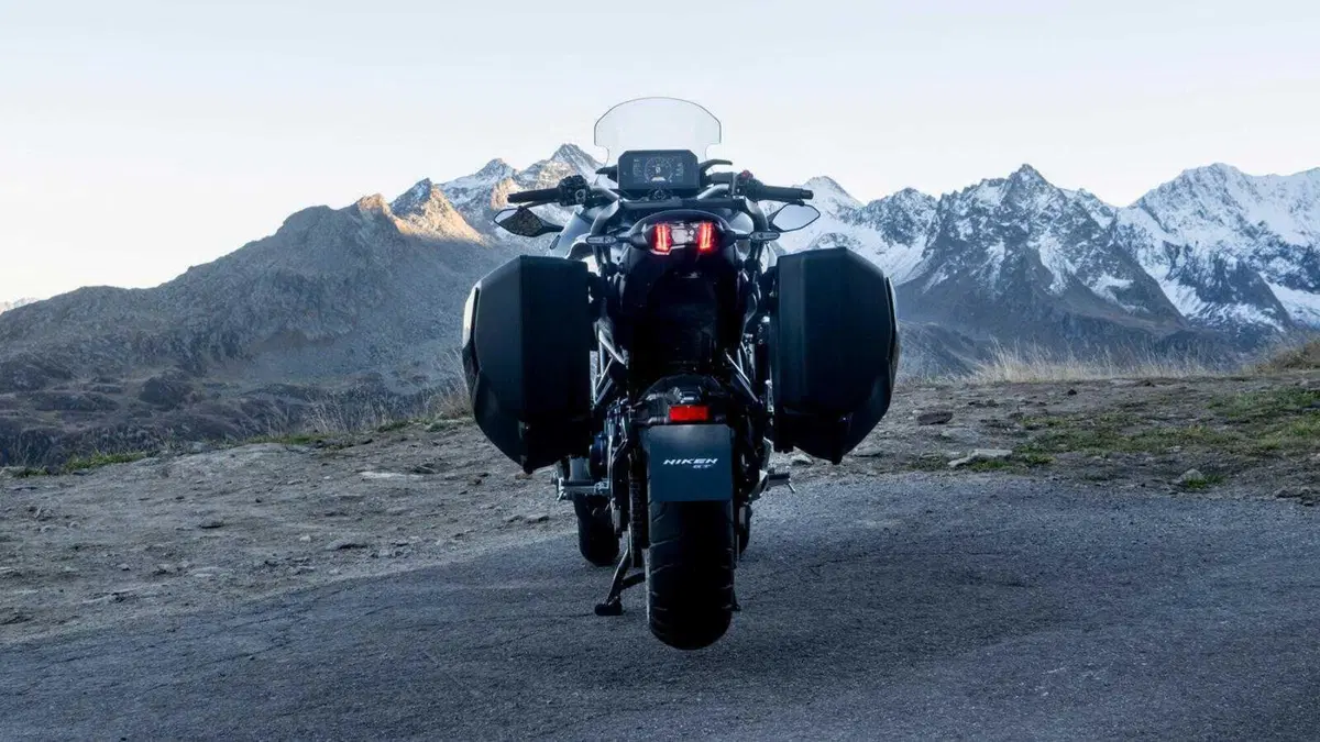 Yamaha Niken GT 2023: rivista, 890 cc e con novità [GALLERY] (9)