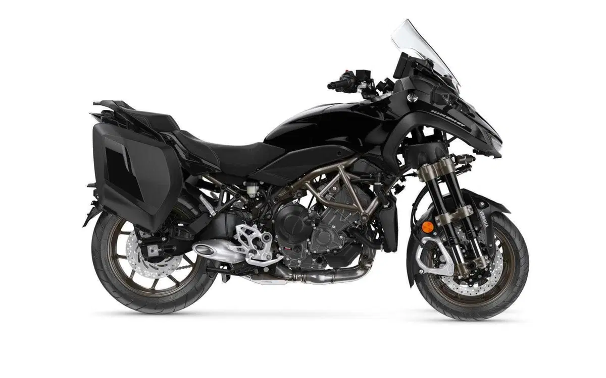Yamaha Niken GT 2023: rivista, 890 cc e con novità [GALLERY] (20)