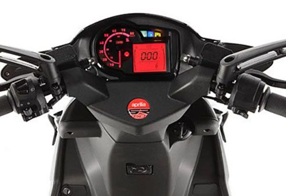 Aprilia SR 50 SR 50 R (2012 - 17) (6)
