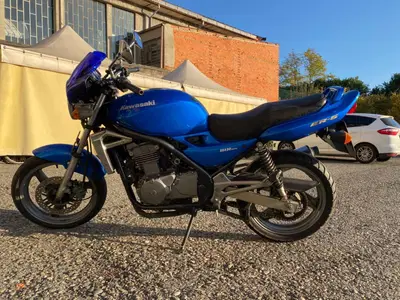 Kawasaki ER-5 500 (2001 - 06) usata