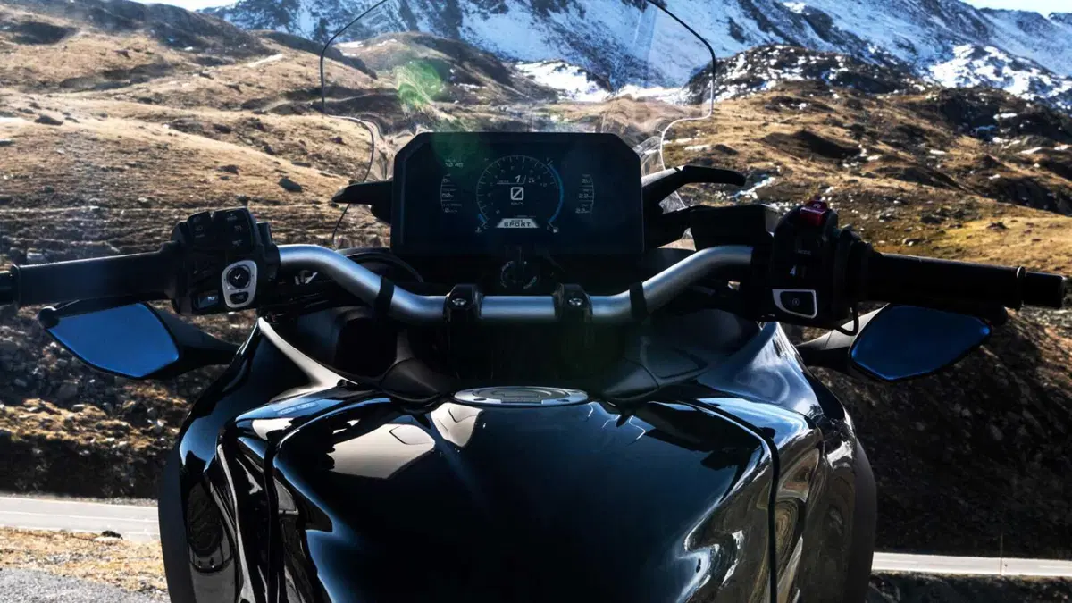 Yamaha Niken 890 Niken 890 GT (2023 - 26) (12)