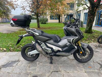 Honda X-ADV 750, catalogo e listino prezzi 