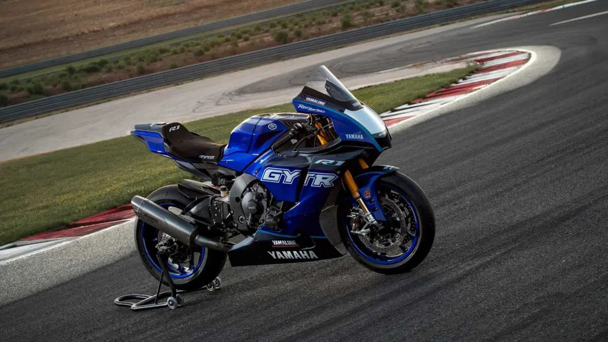 Yamaha YZF R1 YZF R1 GYTR (2023 - 24) (8)