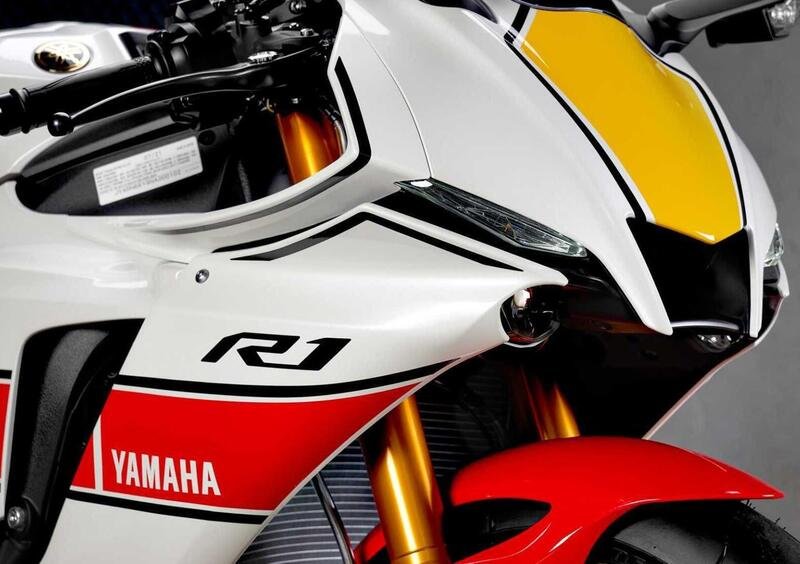 Yamaha YZF R1 YZF R1 World GP 60th Anniversary (2022 - 23) (5)