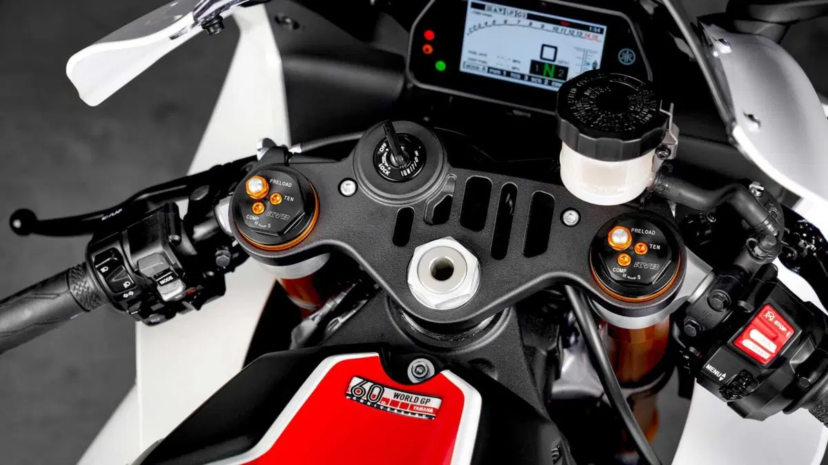 Yamaha YZF R1 YZF R1 World GP 60th Anniversary (2022 - 23) (8)