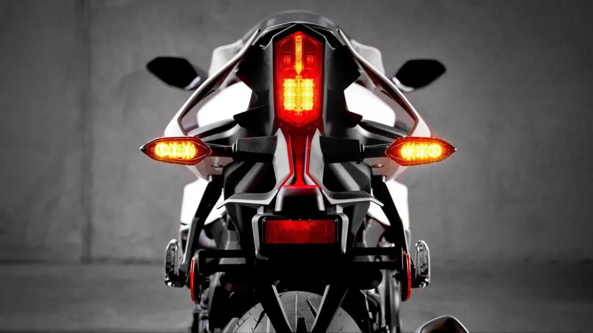 Yamaha YZF R1 YZF R1 World GP 60th Anniversary (2022 - 23) (9)