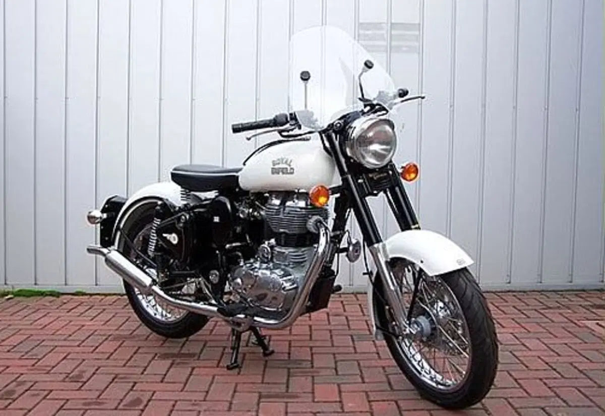 Royal Enfield Bullet 500 Bullet 500 Ultraclassic (2011 - 13) (2)