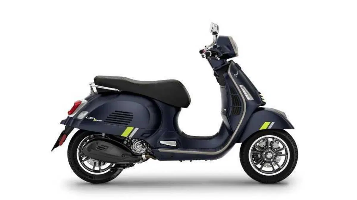 Vespa GTS 300 Super Tech (2023 - 24)