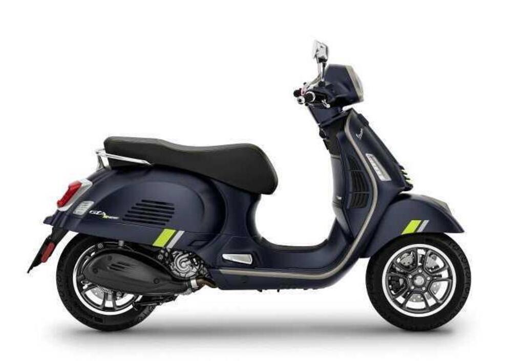 Vespa GTS 300 Super Tech (2023 - 24)