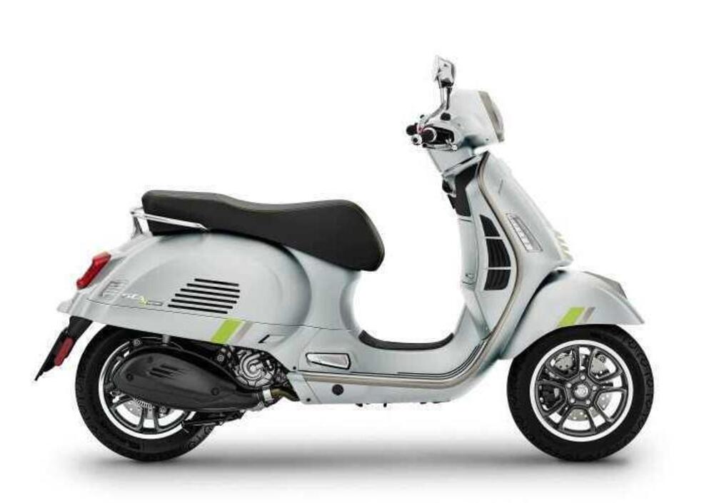 Vespa GTS 300 Super Tech (2023 - 24) (3)