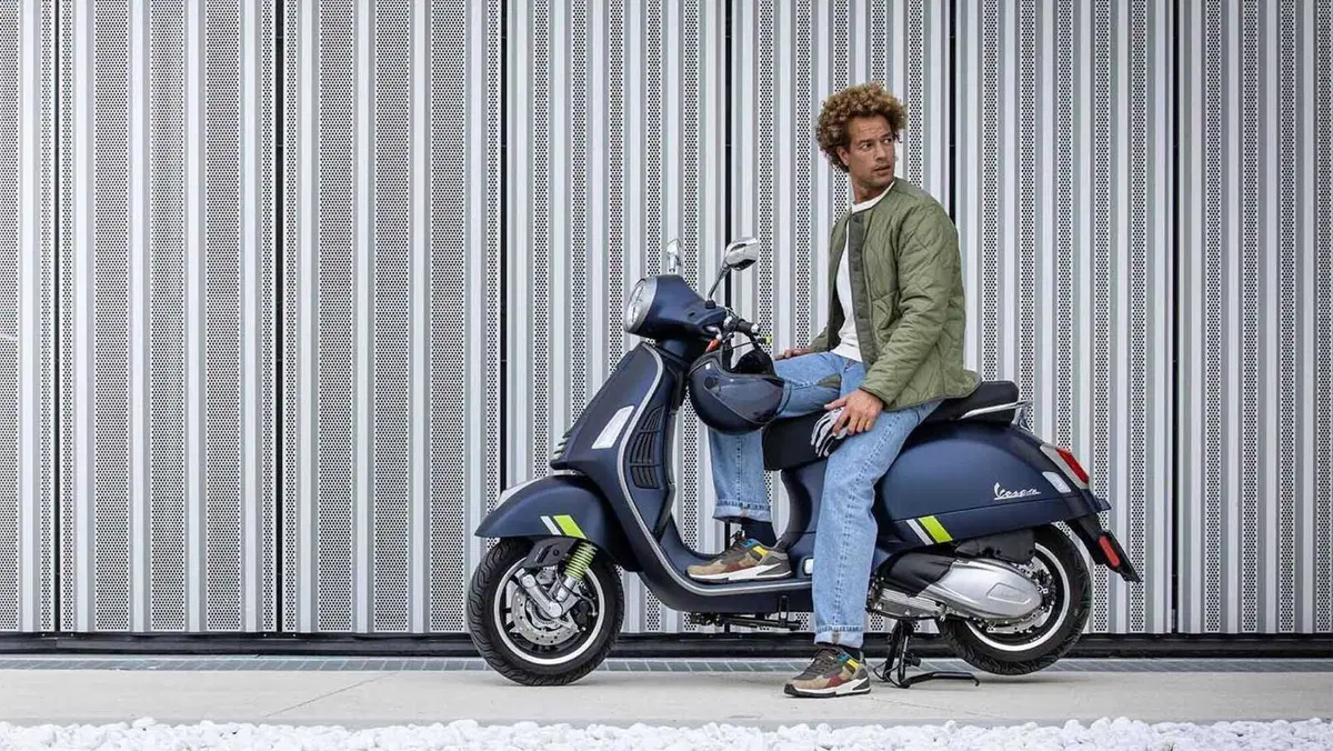 Vespa GTS 300 GTS 300 Super Tech (2023 - 24) (5)