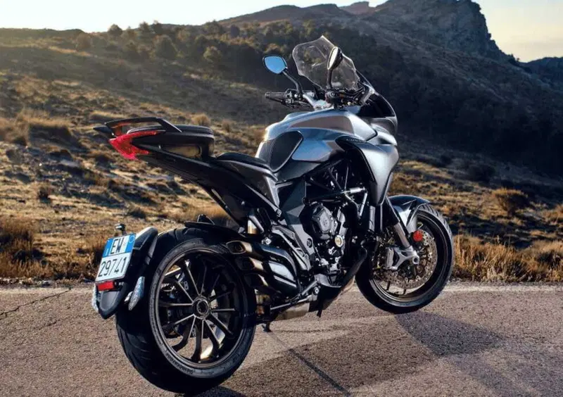 MV Agusta Turismo Veloce 800 Turismo Veloce 800 Lusso (2021 - 23) (4)