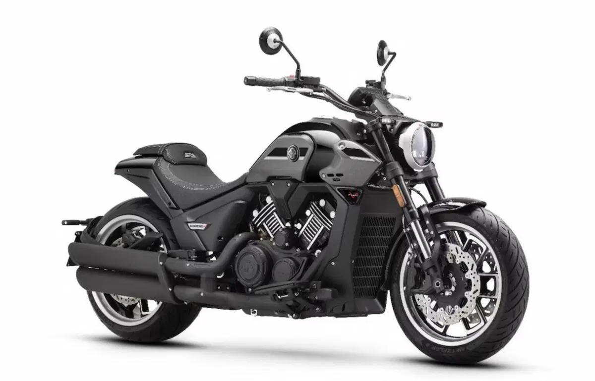 Fra le novità Keeway 2023 risalta la maxi enduro MBP T1002V (6)