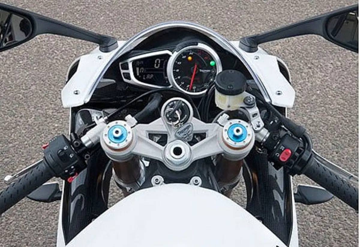 Triumph Daytona 675 Daytona 675 R ABS (2009 - 16) (6)