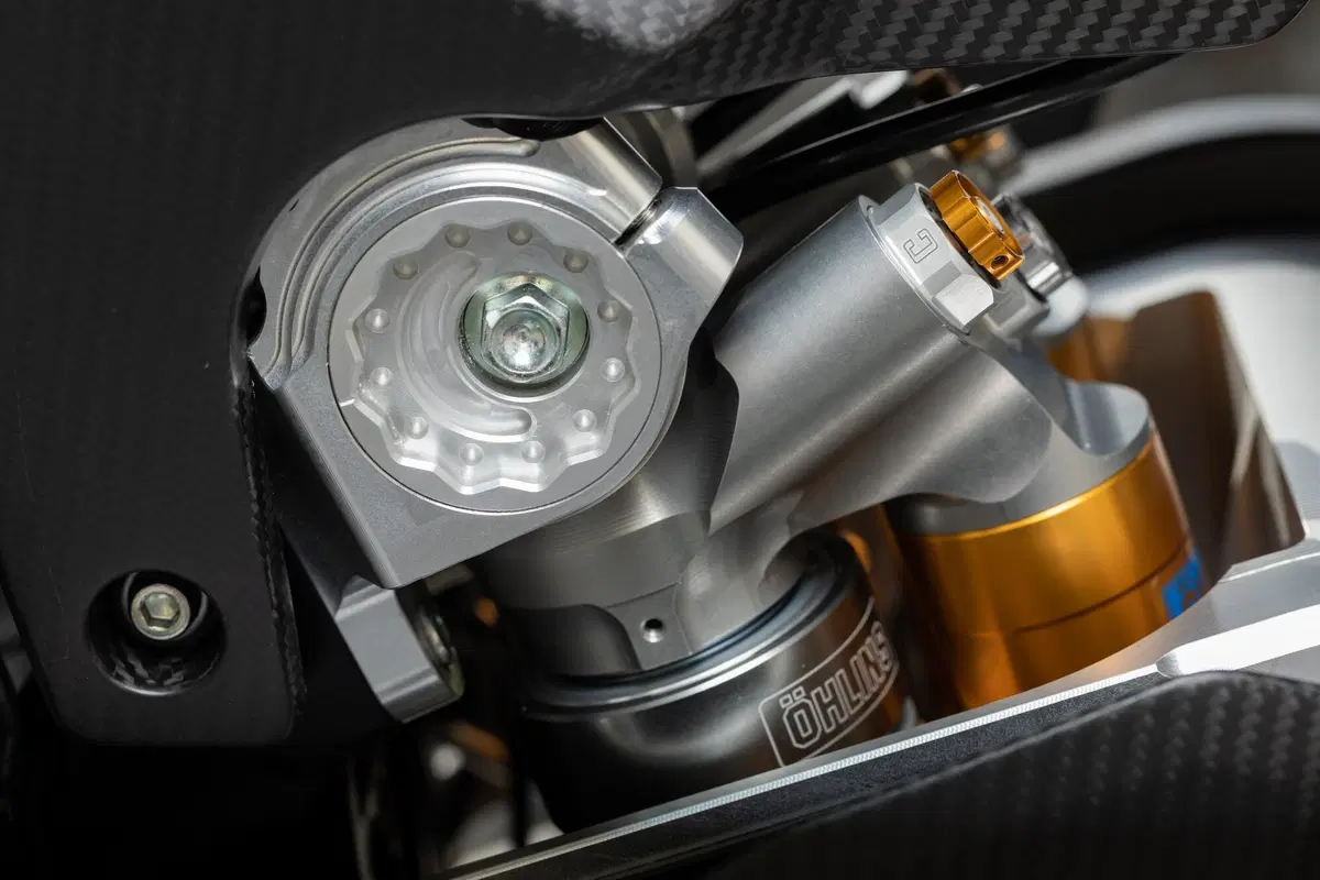 Bimota TESI H2 - KB4 distinguersi è il loro forte (8)