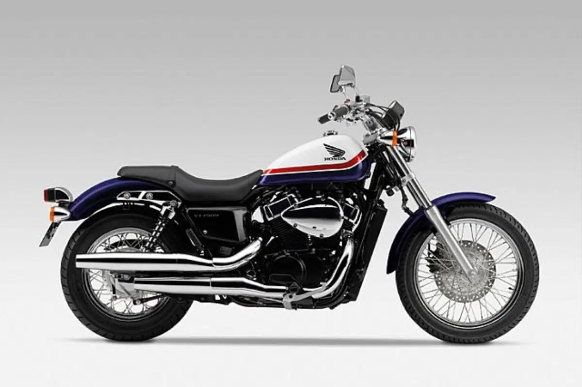 Honda VT 750S VT 750S Shadow Black Spirit (2)