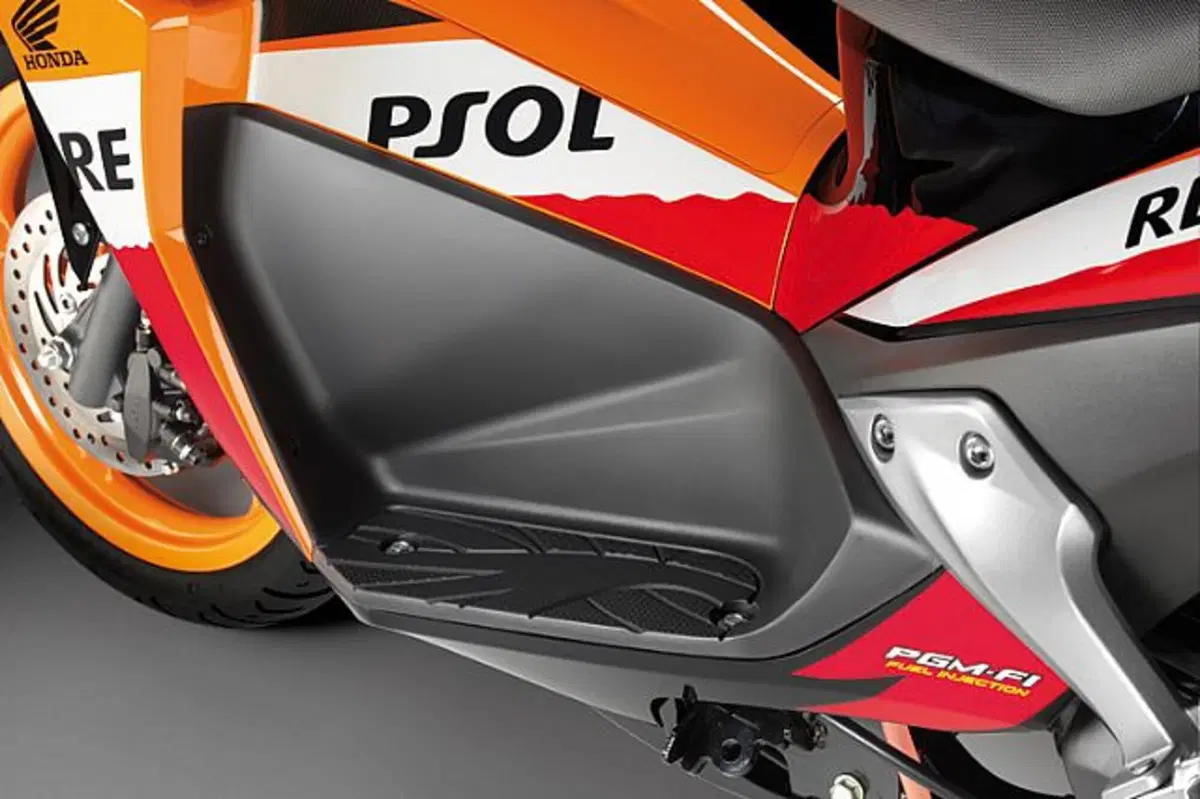 Honda NSC 50R NSC 50R (2012 - 16) (9)