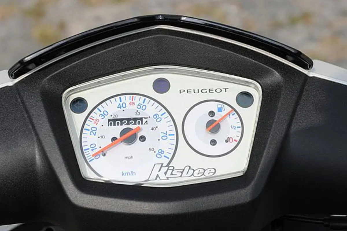 Peugeot Kisbee 50 Kisbee 50 RS (2010 - 17) (6)